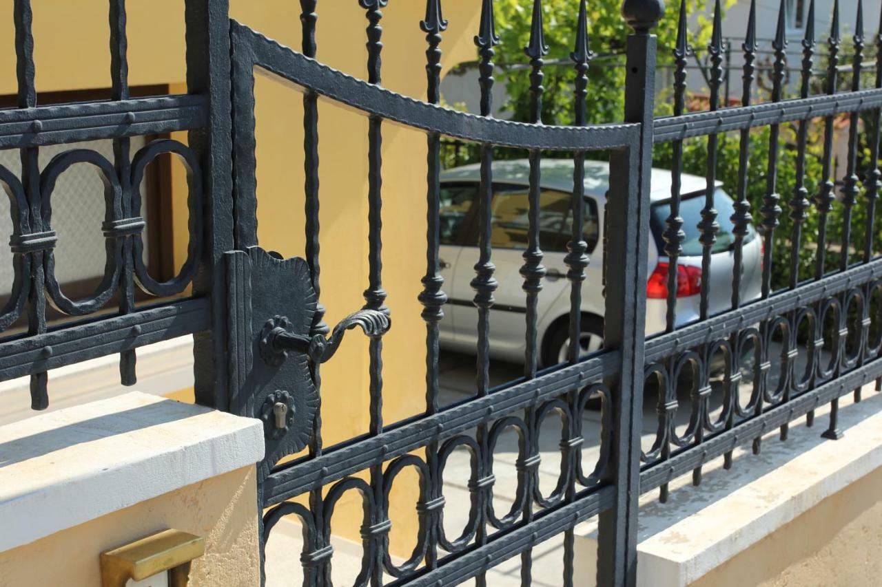 Vila Rojana Βόντιτσε Εξωτερικό φωτογραφία