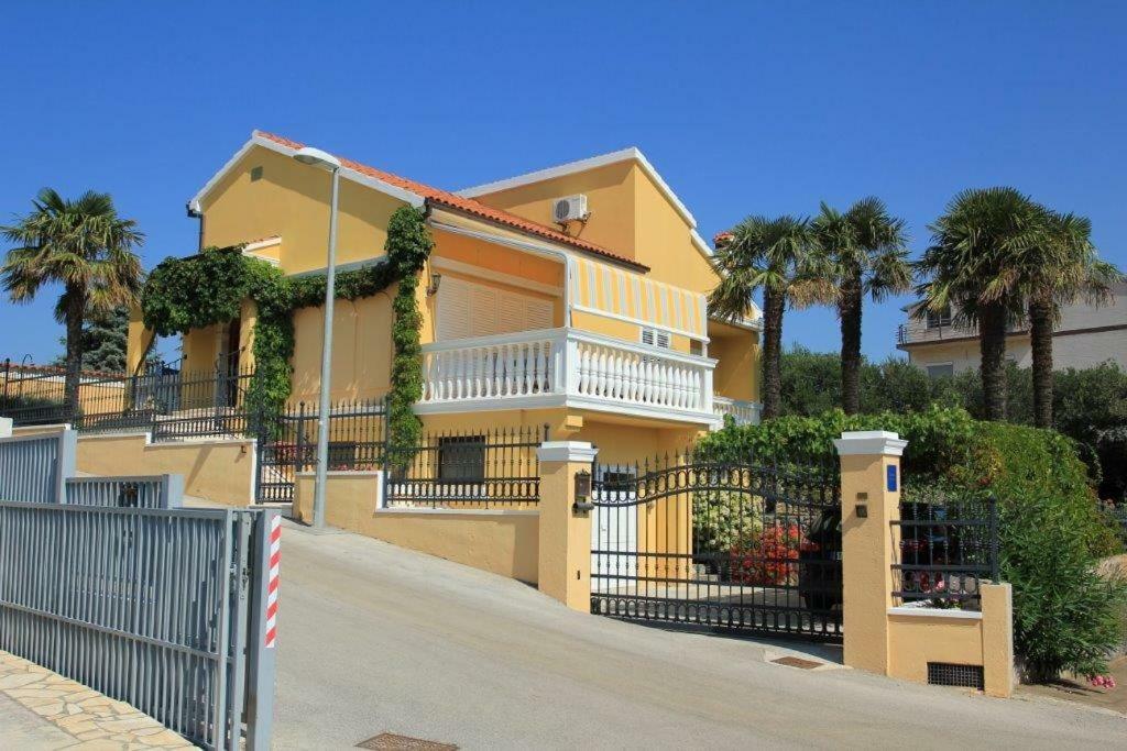 Vila Rojana Βόντιτσε Εξωτερικό φωτογραφία
