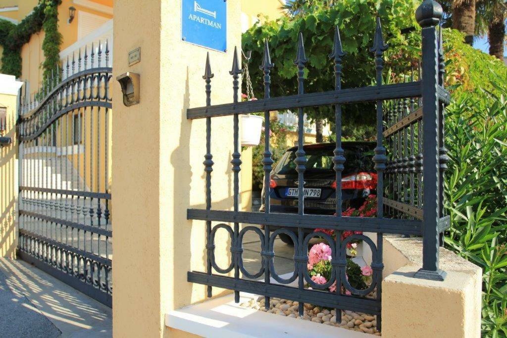 Vila Rojana Βόντιτσε Εξωτερικό φωτογραφία